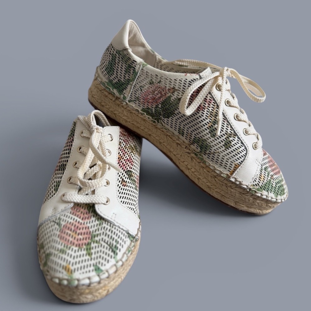 Vince Camuto Floral Perforated Leather Espadrille Platform Sneakers‎ White 7.5